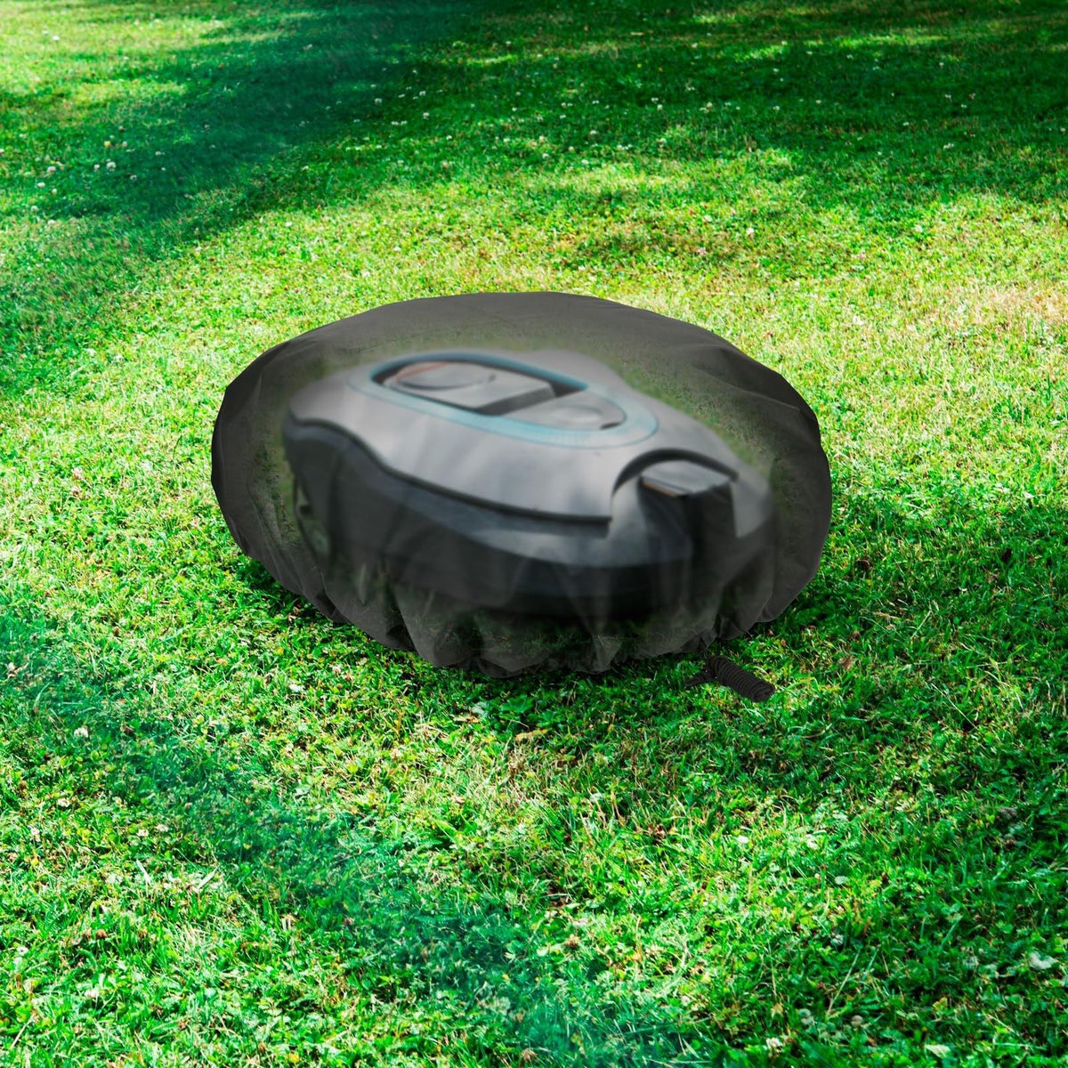 Weatherproof Robot Mower Cover with Drawstring Closure, UV-Resistant Oxford Fabric Protective Shell for Outdoor Storage, Fits Most Automatic Lawn Mowers with Zippered Carry Bag for Convenient Storage (210D(44.5"×39.4"))