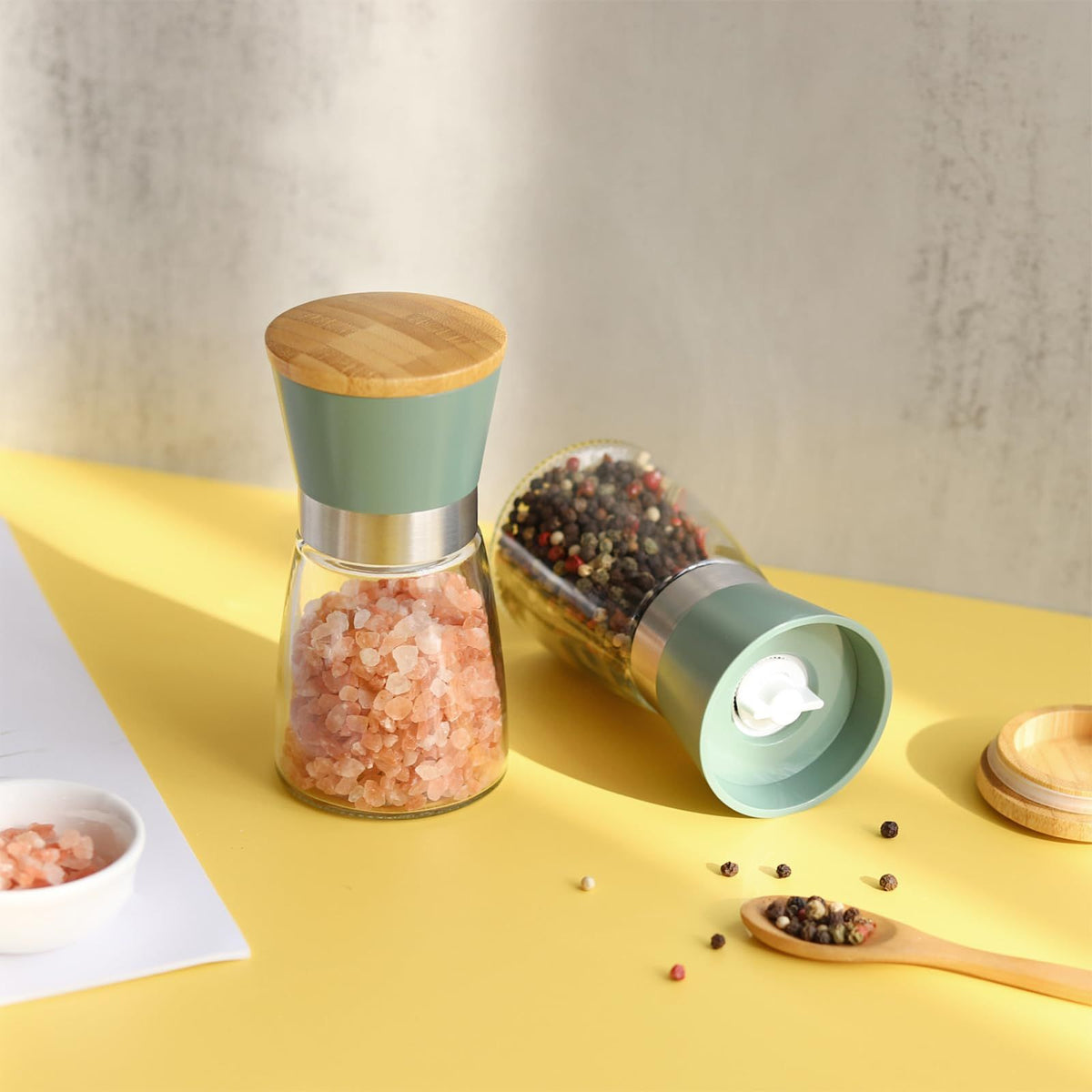 Salt and Pepper Grinder Set Bamboo Lid- Adjustable Coarse Salt and Pepper Mills - Refillable Ceramic Burr Kitchen Gift Manual