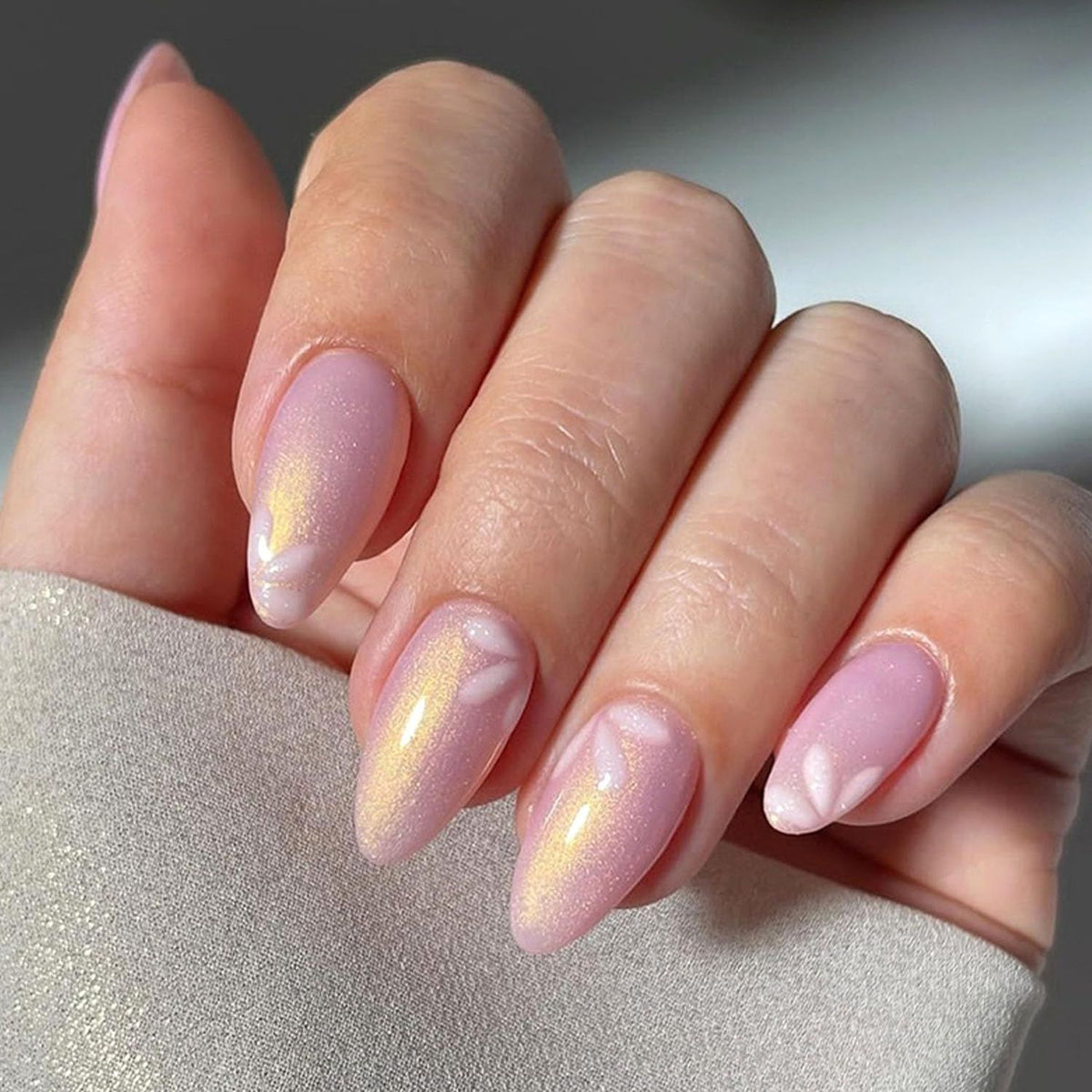 Press-On Nails For Everyday Wear, Special Events, And DIY Nail Art At Home (pink)