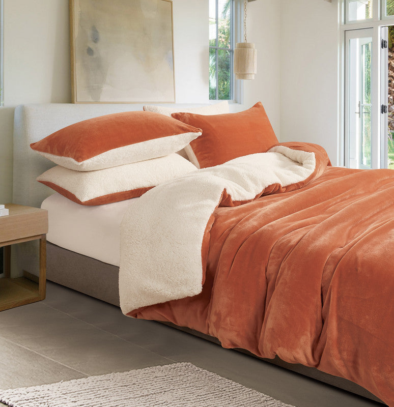 2-in-1 Teddy Sherpa Quilt Cover Set (Single Size - Terracotta)