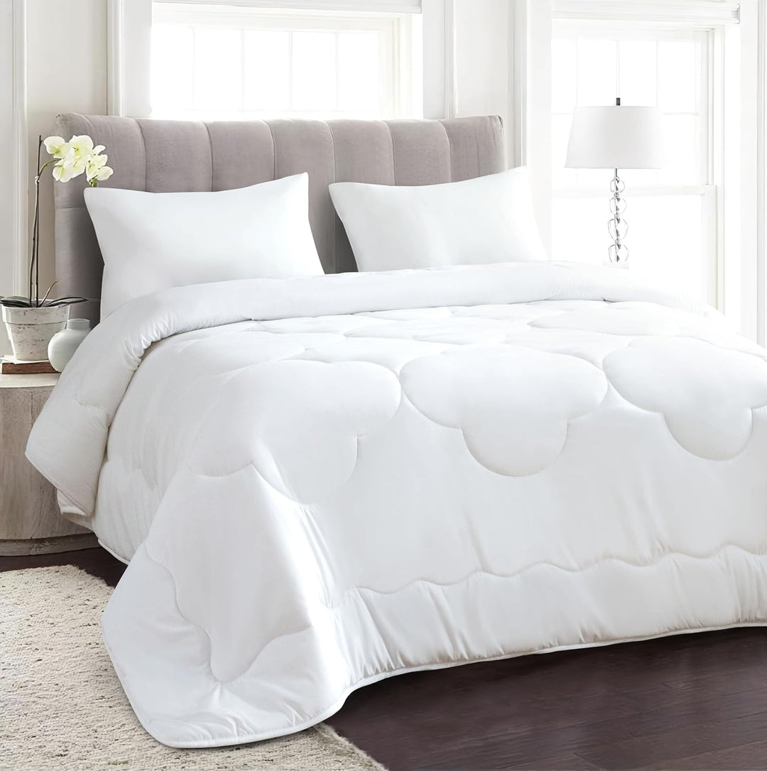 100% Premium Bamboo Microfiber Quilt - All Season Ultra Soft, Comfy, Machine Washable, Hypoallergenic & Breathable Duvet