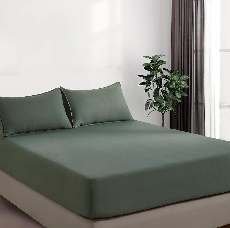 100% Vintage Washed Microfibre Fitted Sheet Set – Ultra Soft & Lightweight All-Season Fitted Sheet with 2 Pillowcases (Khaki Green, Queen Size)
