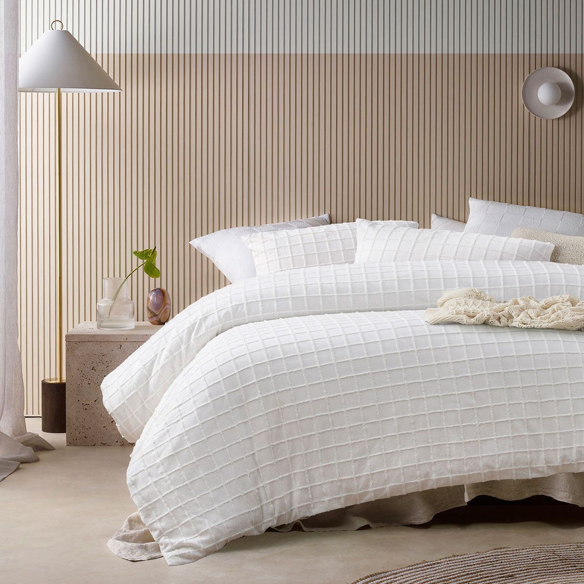 Vintage Design Homewares Parquet White Polyester Cotton Quilt Cover Set Queen