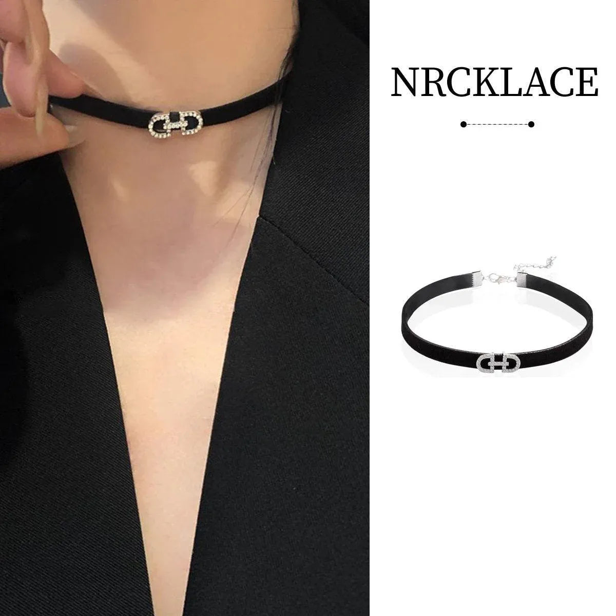 Elegant Black Necklace Simple and Stylish Temperament Jewelry for Women and Girl