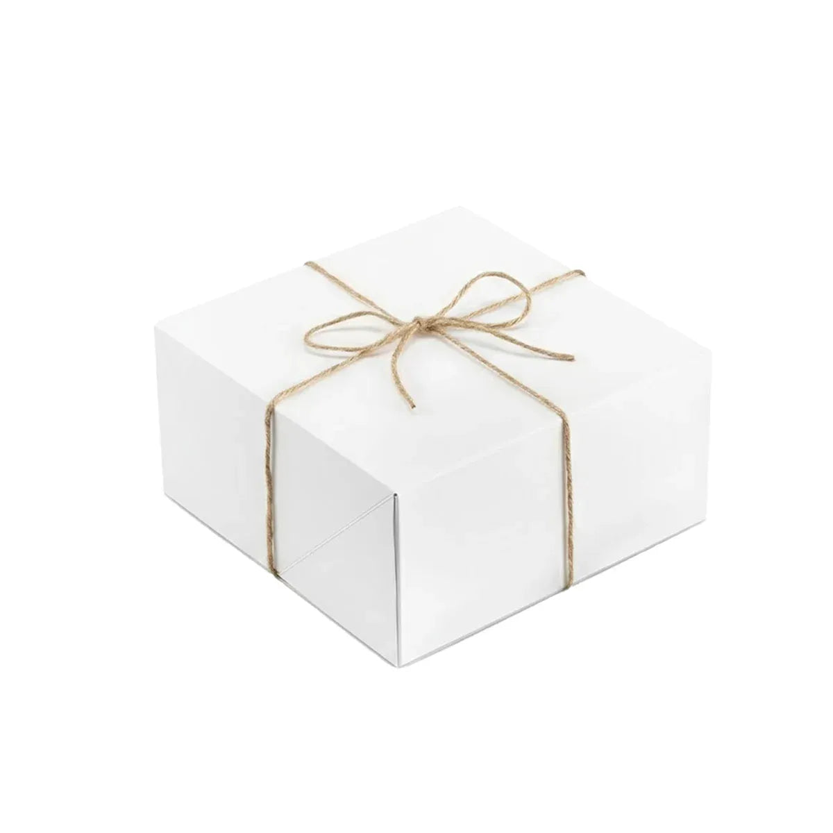10Pcs Kraft Gift Boxes Set with Jute Rope 8x8x4 Inch Party Favour Packaging - White
