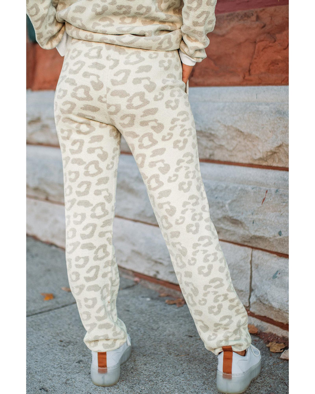 White Leopard Pullover and Drawstring Pants Lounge Set - S