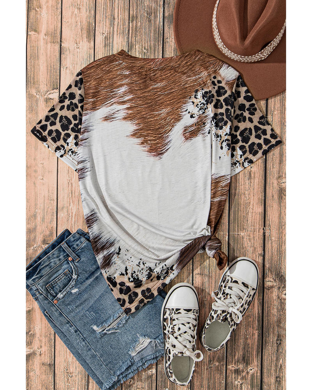 Chestnut Leopard Bleached Sunflower Graphic Crewneck T Shirt - S