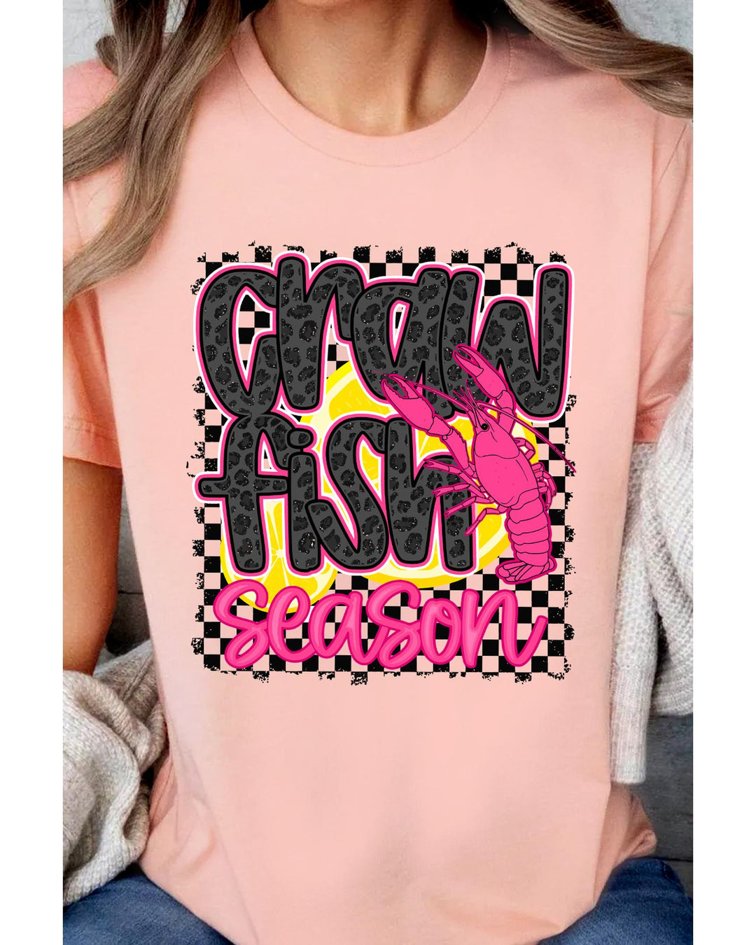 Pink Crawfish Season Graphic Casual Tee - M
