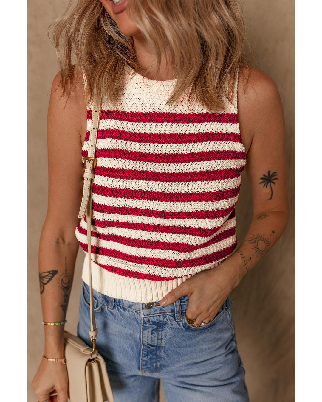 Red Stripe Textured Knit Ribbed Hem Sweater Tank Top - M