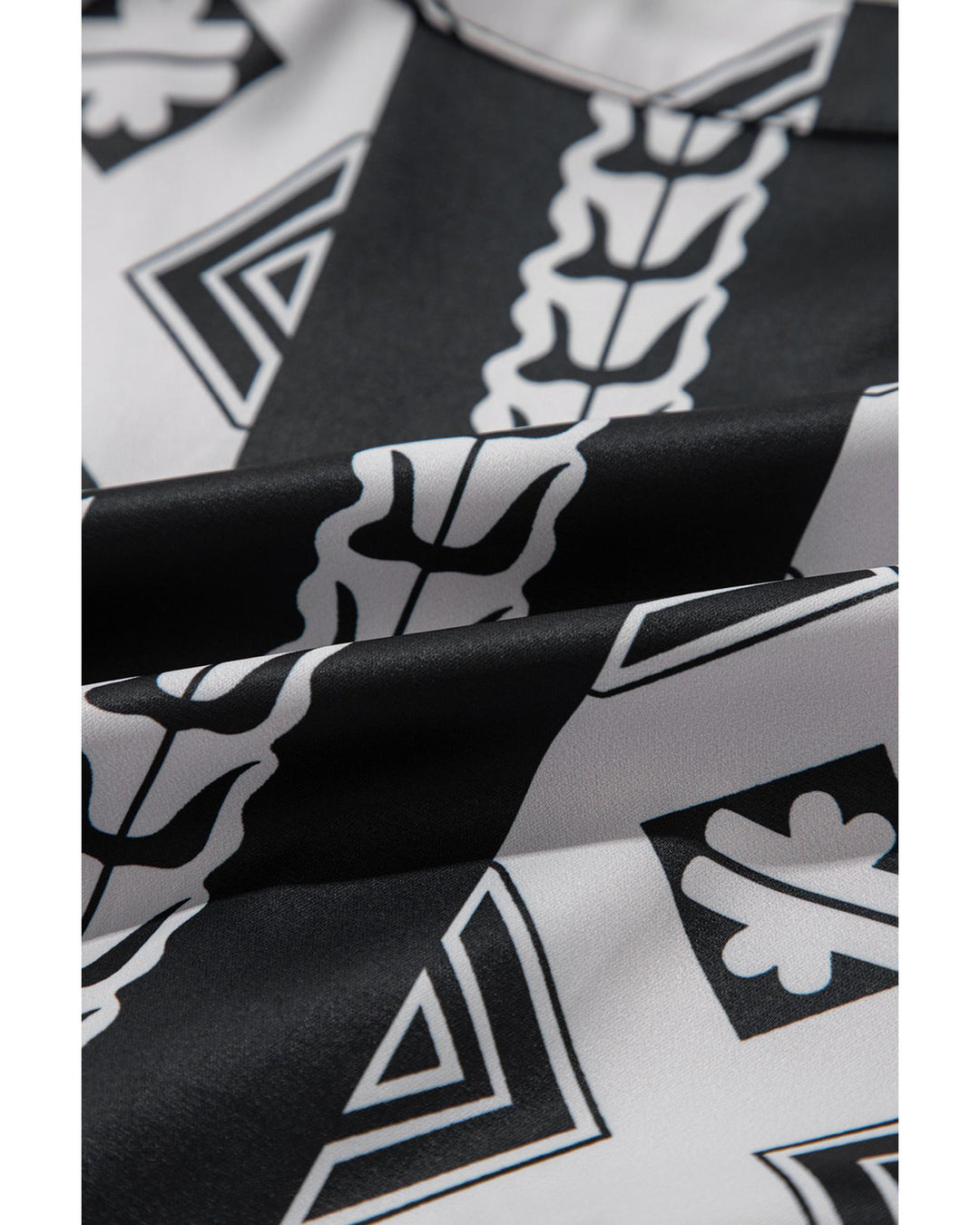 Black Geometric Print V Neck Ruffled Dress - XL