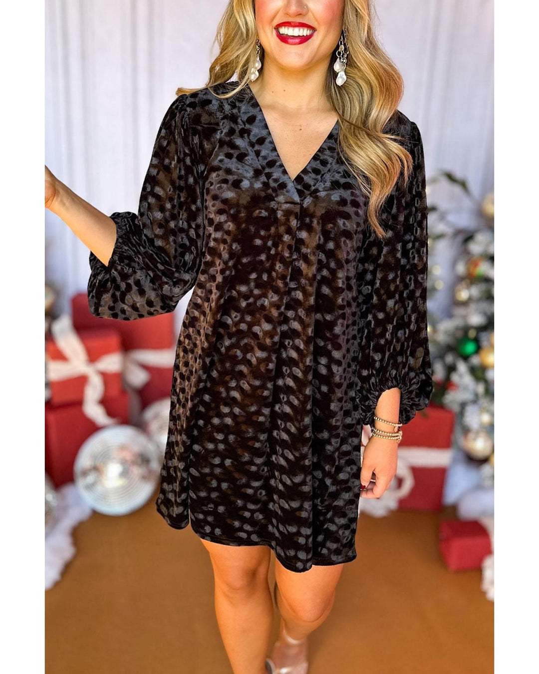 Black Textured V Neck Balloon Sleeve Velvet Mini Dress - S