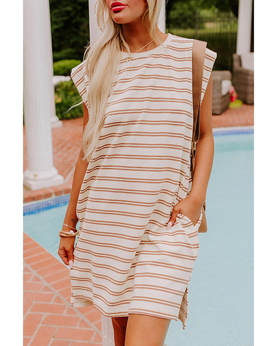 Khaki Stripe Round Neck Sleeveless Casual Pocketed Mini Dress - M