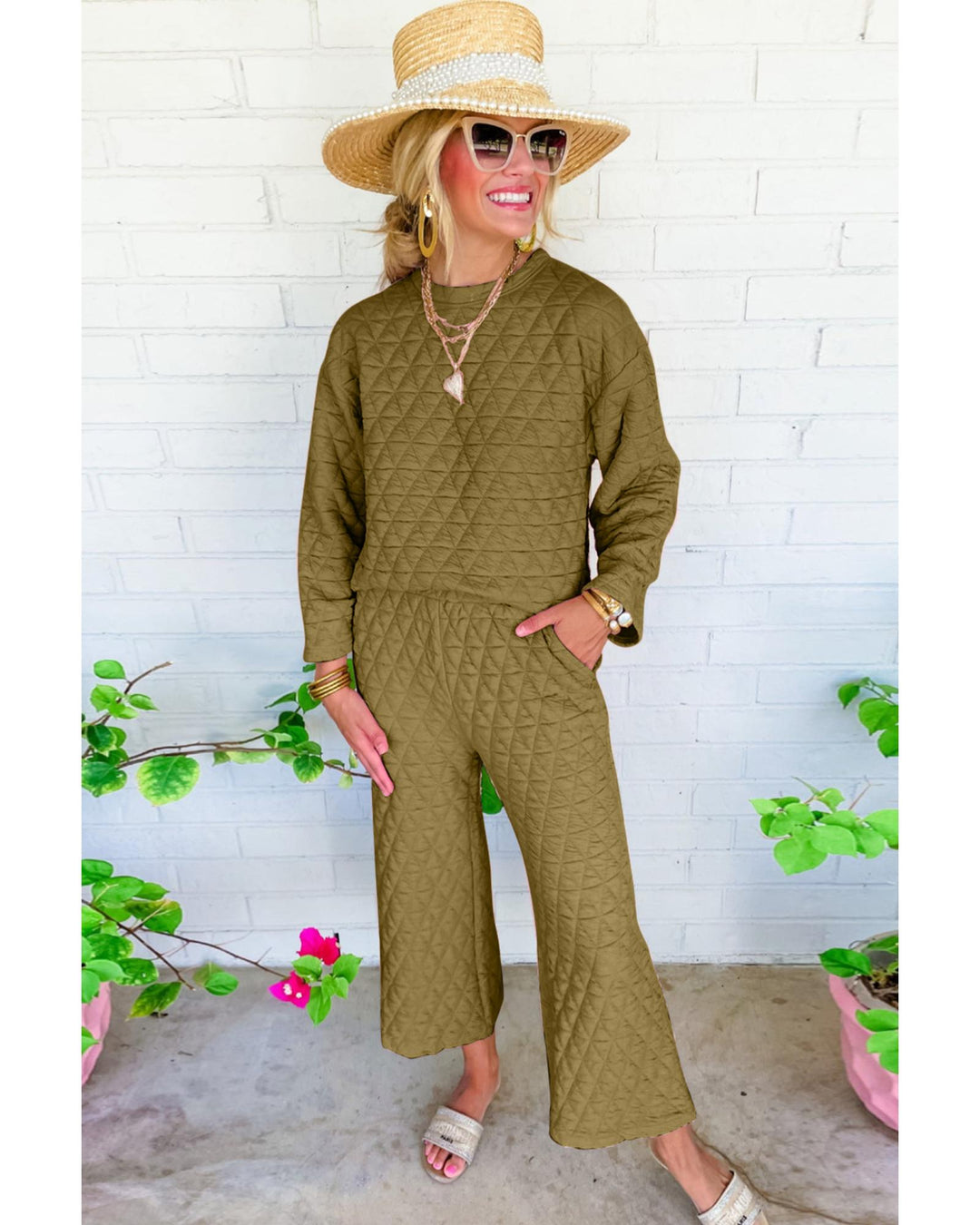 Sage Green Solid Quilted Pullover and Pants Outfit - 2XL