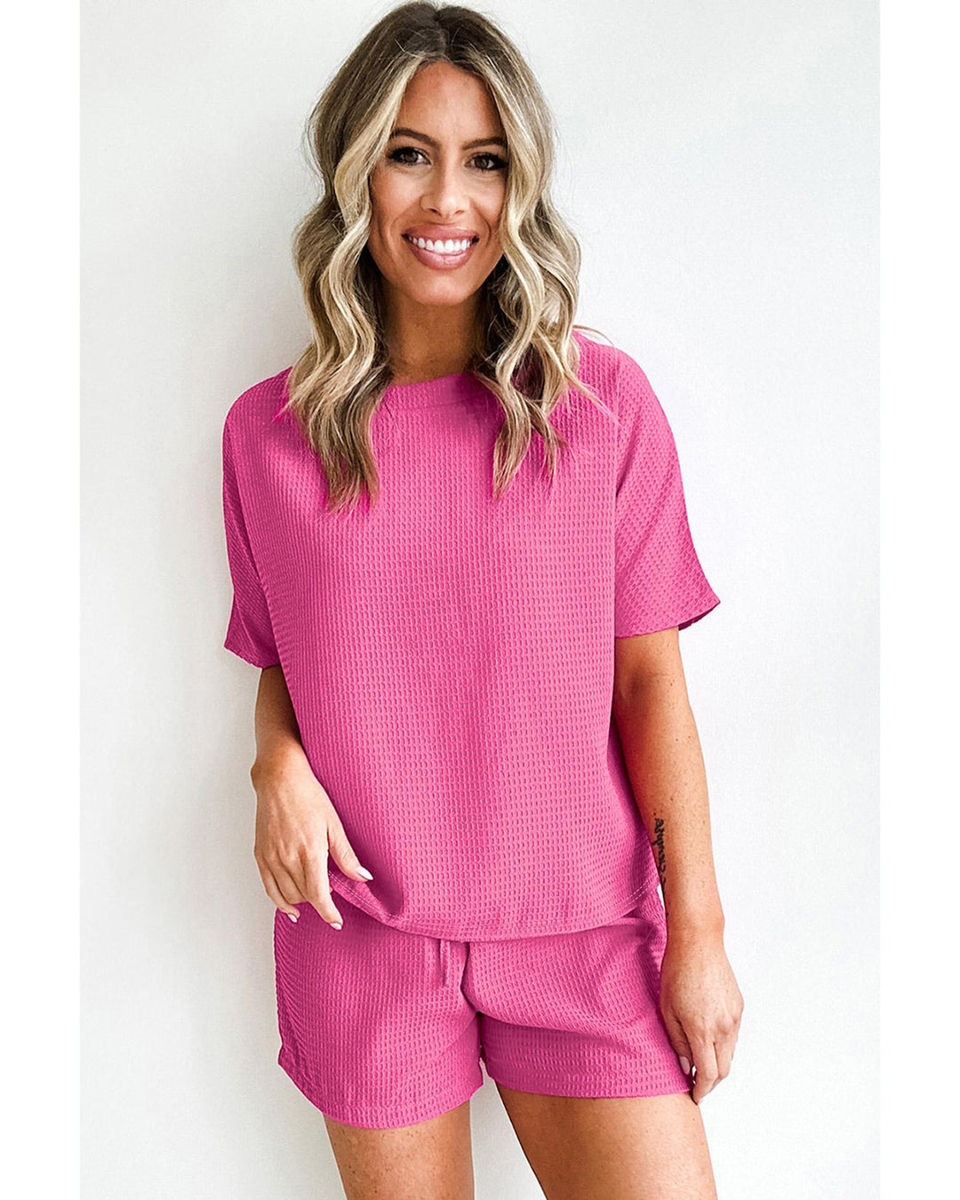 Rose Red Casual Textured Tee and Drawstring Shorts Set - L