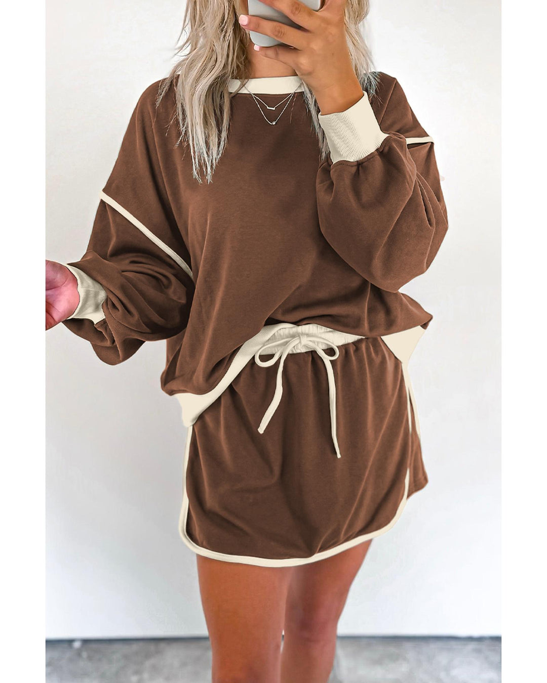 Coffee Color Contrast Loose Pullover and Lace-up Waist Skort Set - L