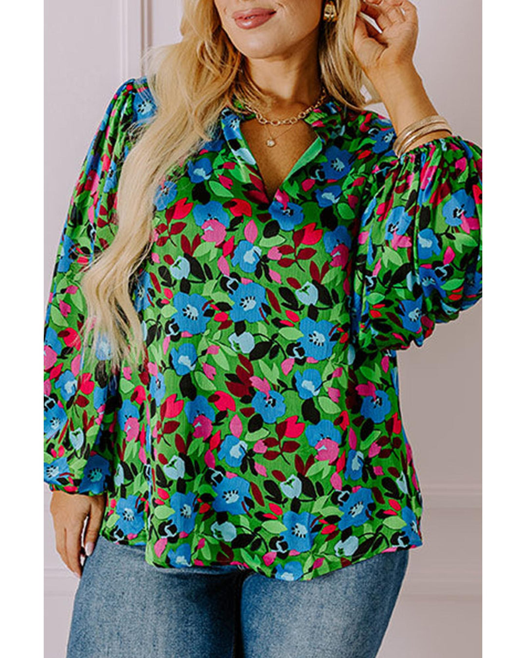 Green Plus Size Floral Bubble Sleeve V Neck Blouse - 1X