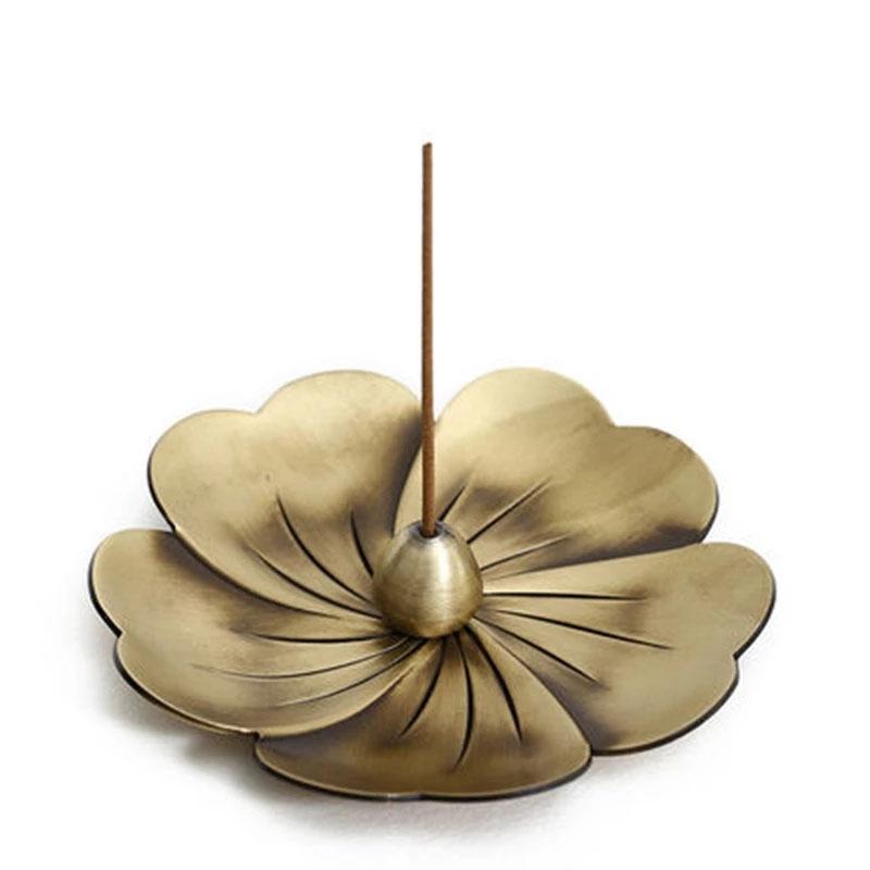 Vintage Alloy Incense Burner - Creative Sandalwood Furnace for Bedroom - Bronze