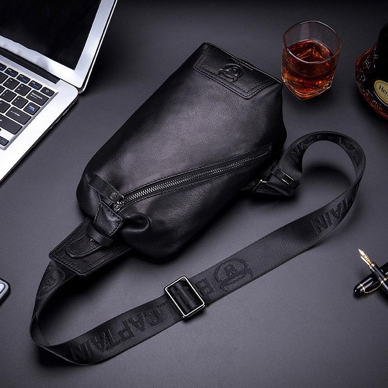 Large Capacity Soft Cowhide Shoulder Bag Durable & Stylish - Black