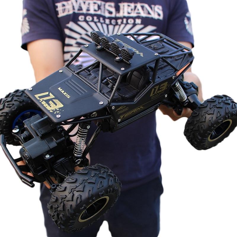 Off-road Climbing Car with 2.4ghz Remote Control and Double Motors - Black
