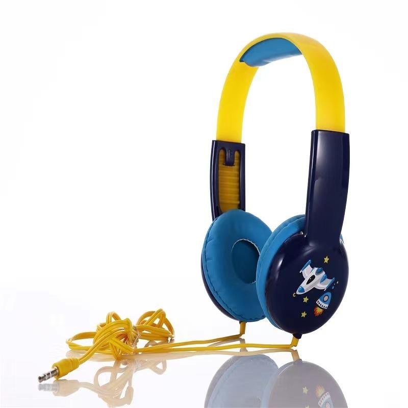 Portable Children'S Wired Headphones - Black Yellow
