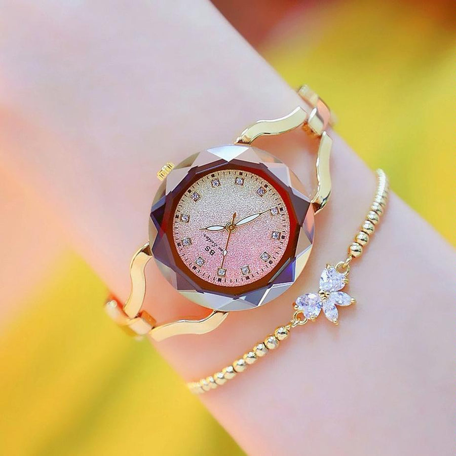 Sparkling Aurora Star Diamond Chain Watch for Women - Gold
