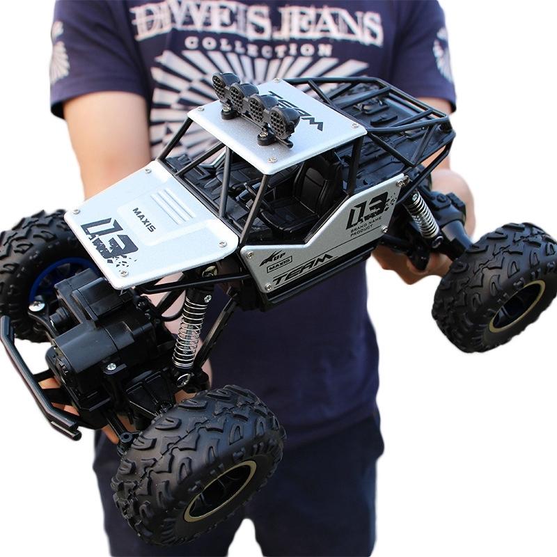 Off-road Climbing Car with 2.4ghz Remote Control and Double Motors - Silver