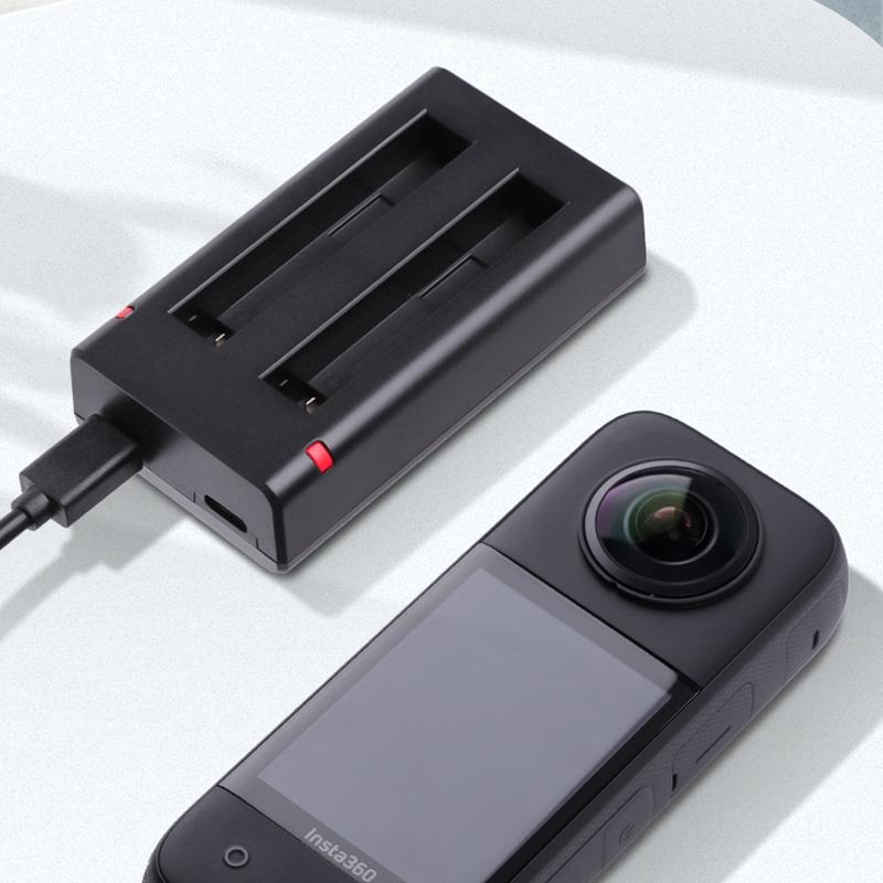 Insta360 X3 Dual Battery Charger with Indicator Light and Cable