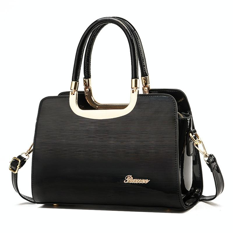 Large Capacity Leather Commuter Handbag - Bright - Black