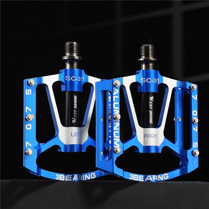 A Pair Of Lightweight Aluminum Mountain Bike Pedals - Blue