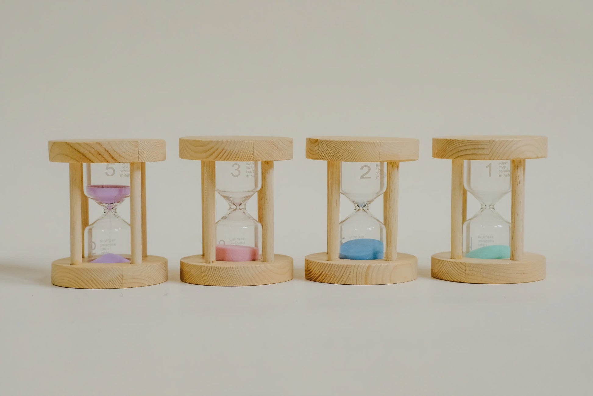 Wooden sand timers Set of 4