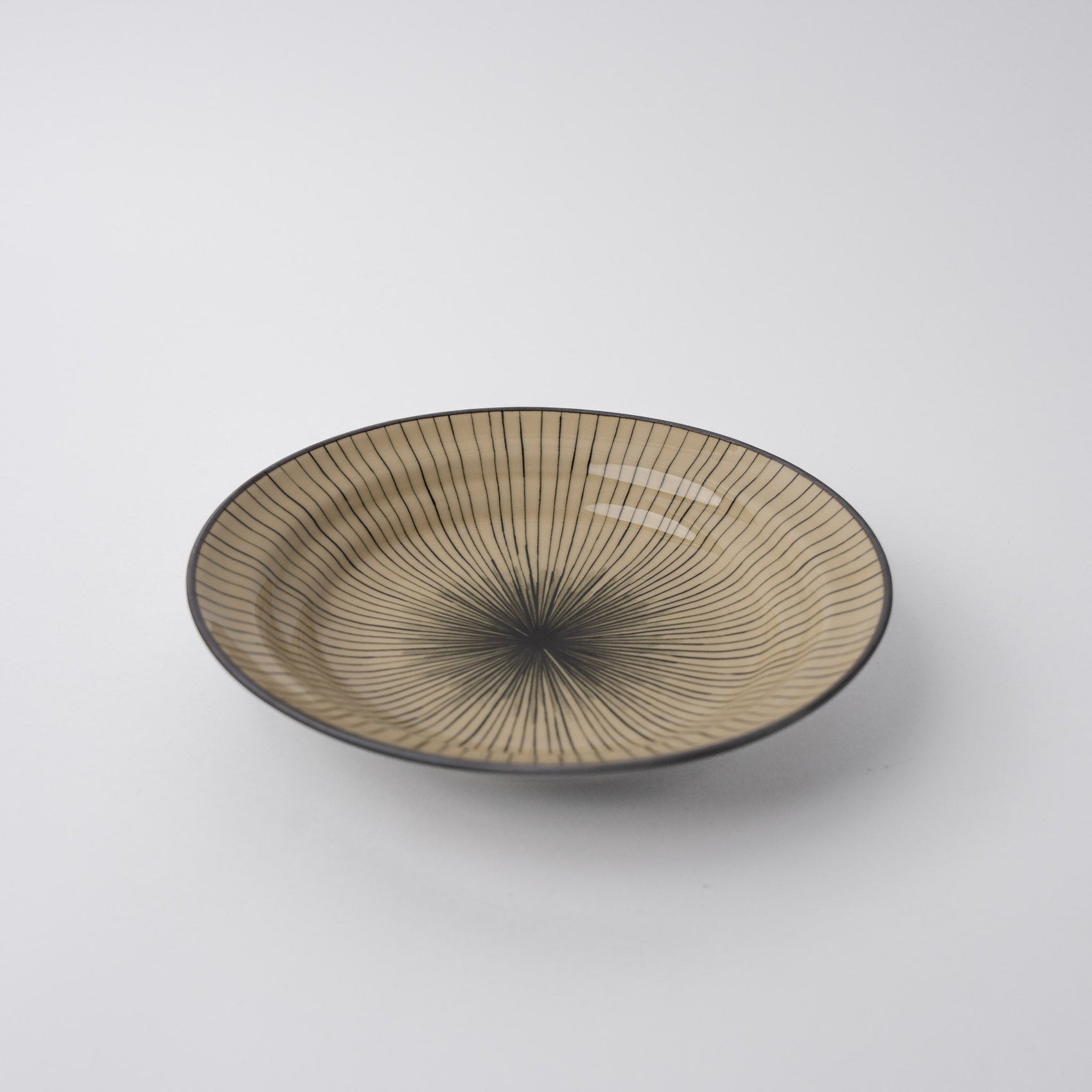 Bowl Shallow Flat Based 20cm Green Converging Line Glaze