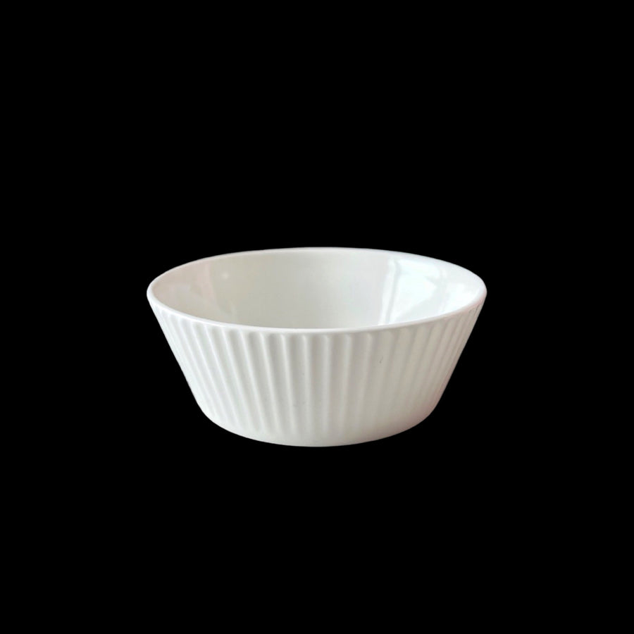 bulk 24 White Fine Bone China Embossed Sauce Dish 9x4cm