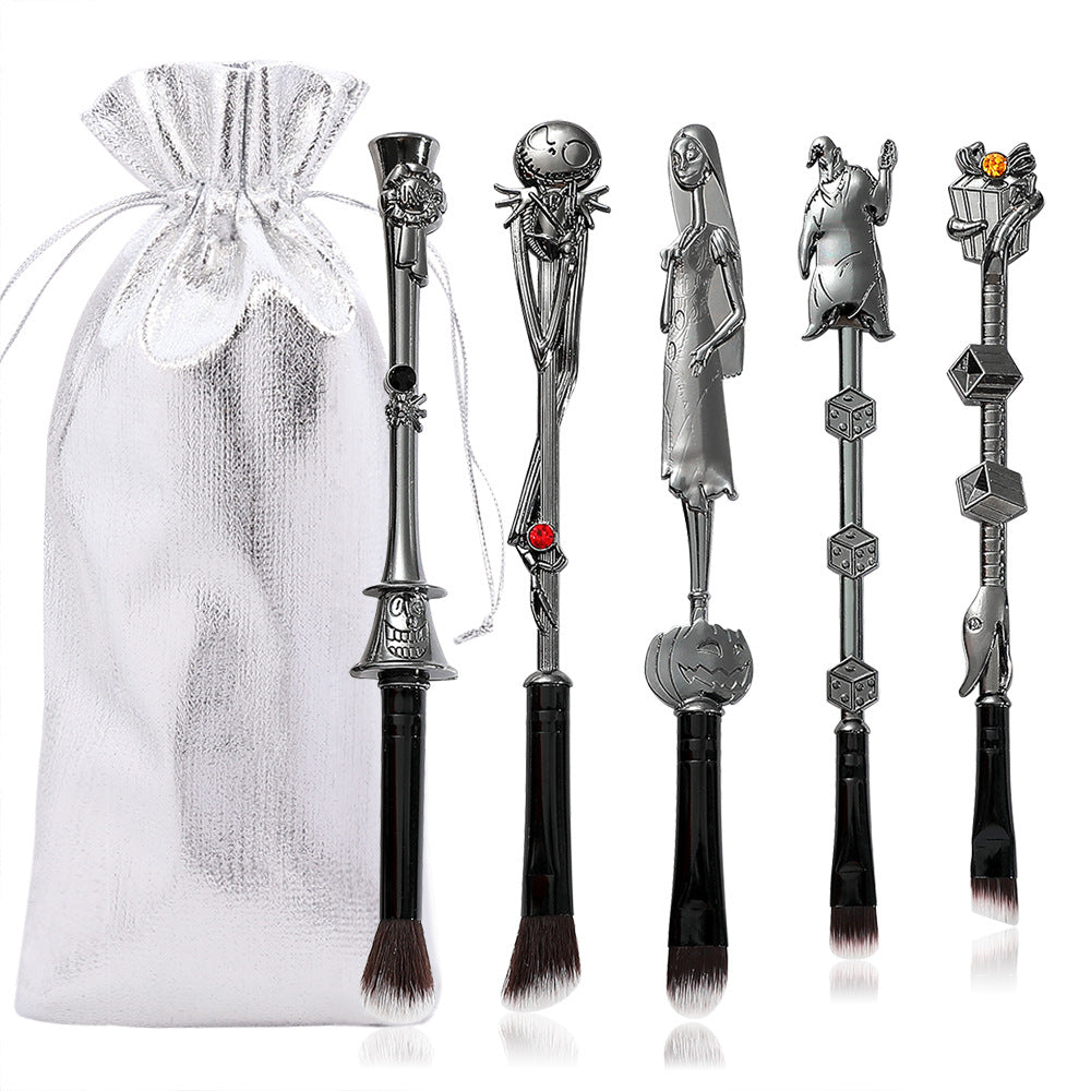 5-Piece Gothic Skeleton Jack Makeup Brush Set - Halloween Horror-Themed Metal Eyeshadow Brushes for Creative Festive Gif