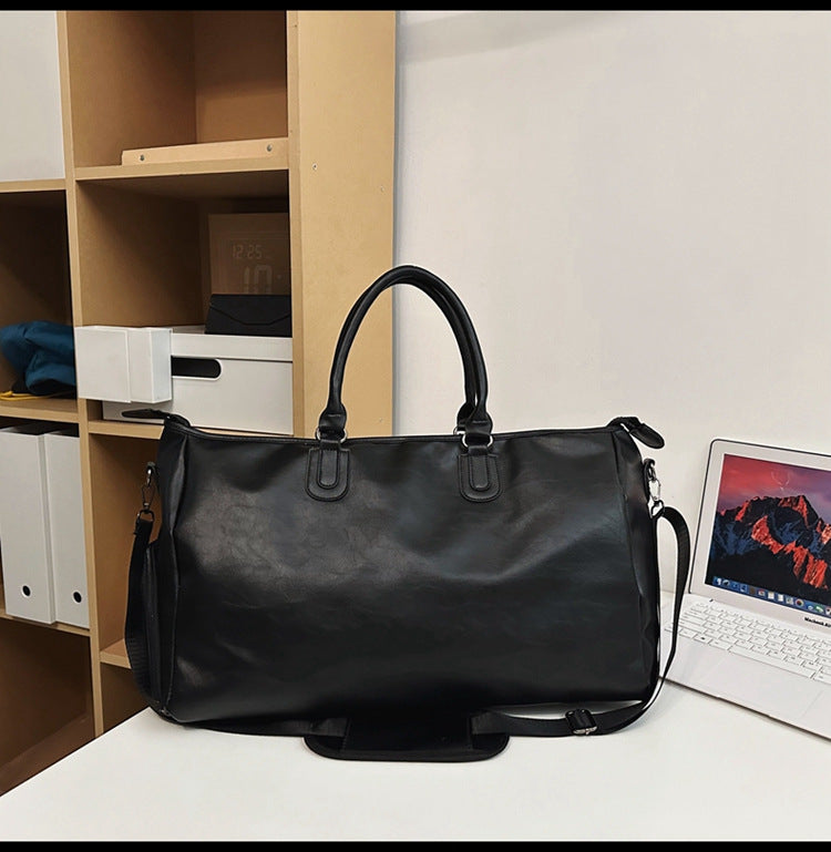 Black Solid Color Unisex Large Capacity Fitness Bag  Leather Sports Bag, Crossbody Travel Bag, Gym and Luggage Handbag