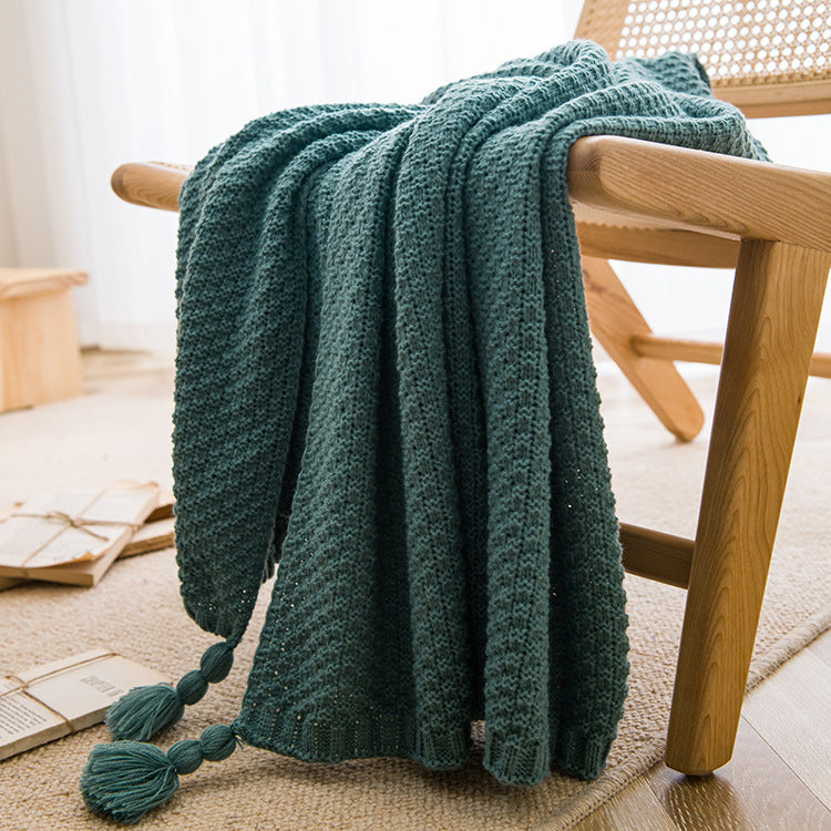 Dark Green 110cm x 150cm Soft Tassel Throw Blanket for Sofa or Bed, Cozy  Casual Blanket for Office Nap, Minimalist Bed 