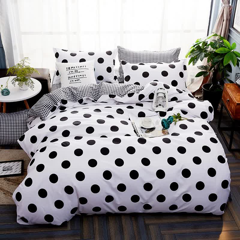 Black Polka Dot Premium Three-Piece Bedding Set - Comfortable Polyester with Adjustable Corner Straps (Quilt Cover 230*2