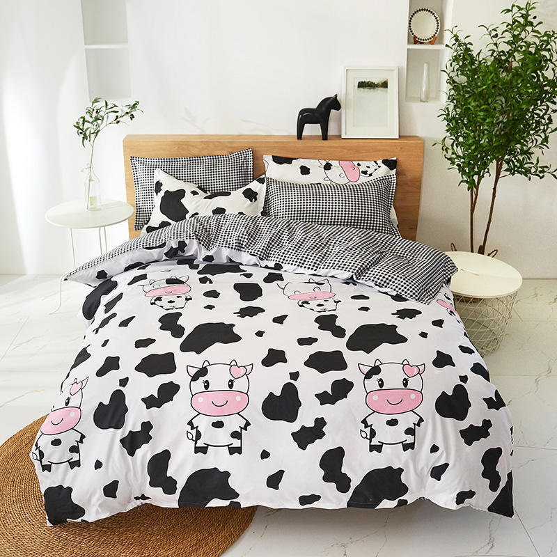 Black and White Cow Pattern 3-Piece Polyester Duvet Cover Set with 2 Pcs Pillowcases - Elegant Bedding, Machine Washable