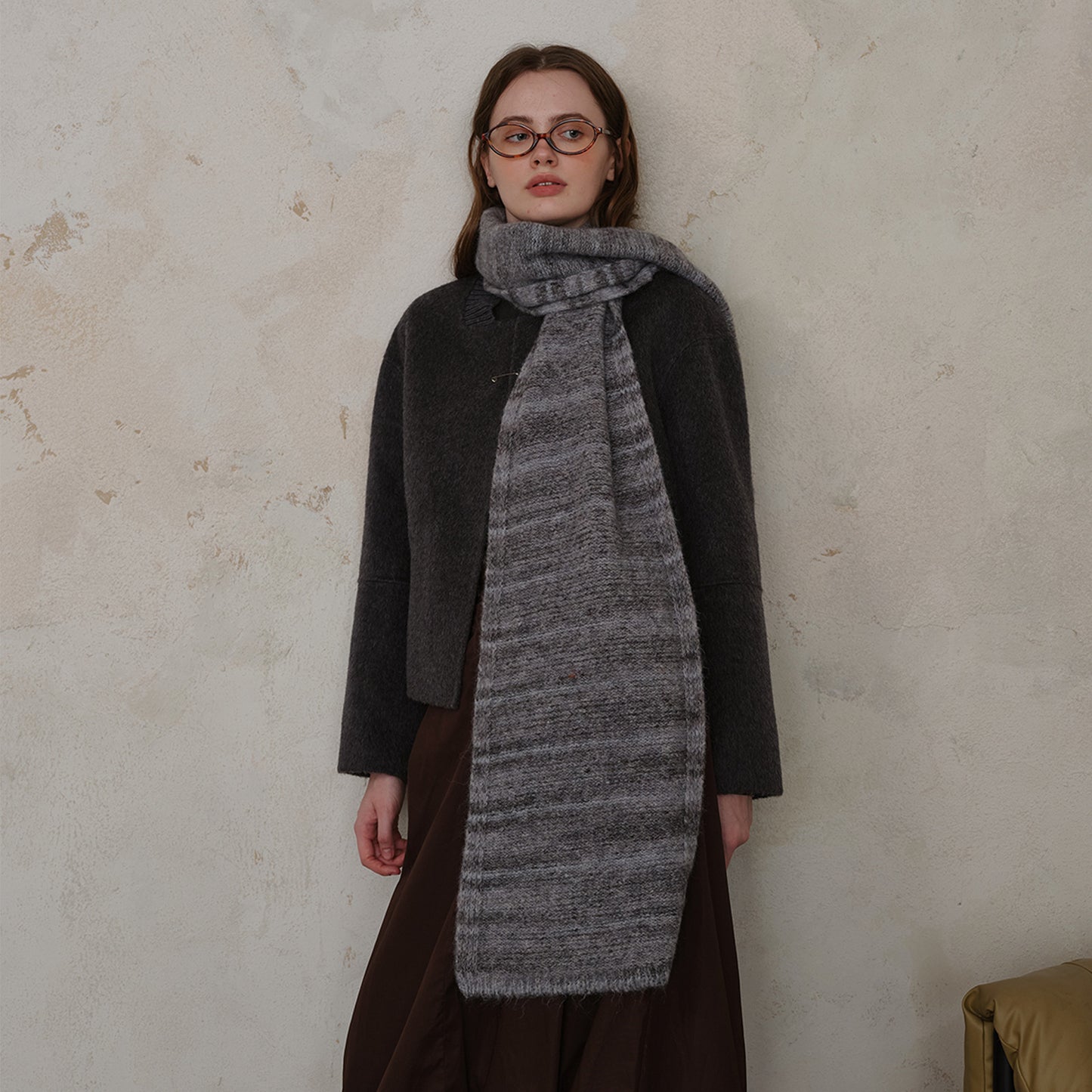 Grey Vintage Wool-Blend Knit Scarf - Warm and Stylish for Men and Women