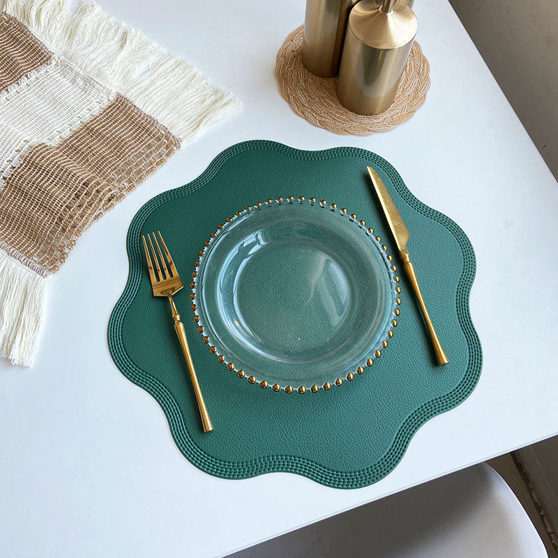 Green Nordic Style Faux Leather Placemats Set of 4 - Heat-Resistant Waterproof Table Mats 38x38cm(cutlery not included)