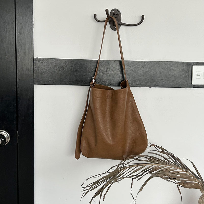 Brown Fashionable Minimalist Bucket Tote Bag - Versatile & Spacious for Daily Commutes