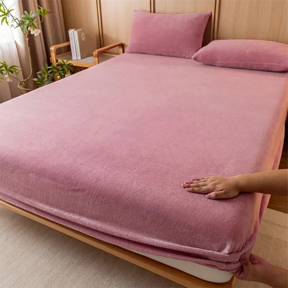 Bean paste color Plush Crystal Velvet Fitted Sheet - Ultra Soft, Warm & Thick for Winter (138x190+36cm)