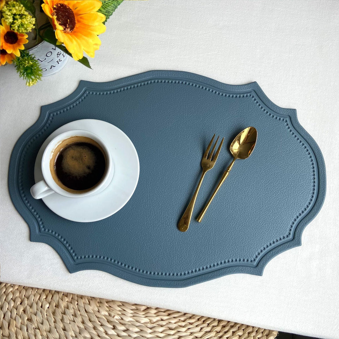 4 pcs Retro Faux Leather Placemat - Waterproof & Oil-Proof Dining Table Mat (Light blue)