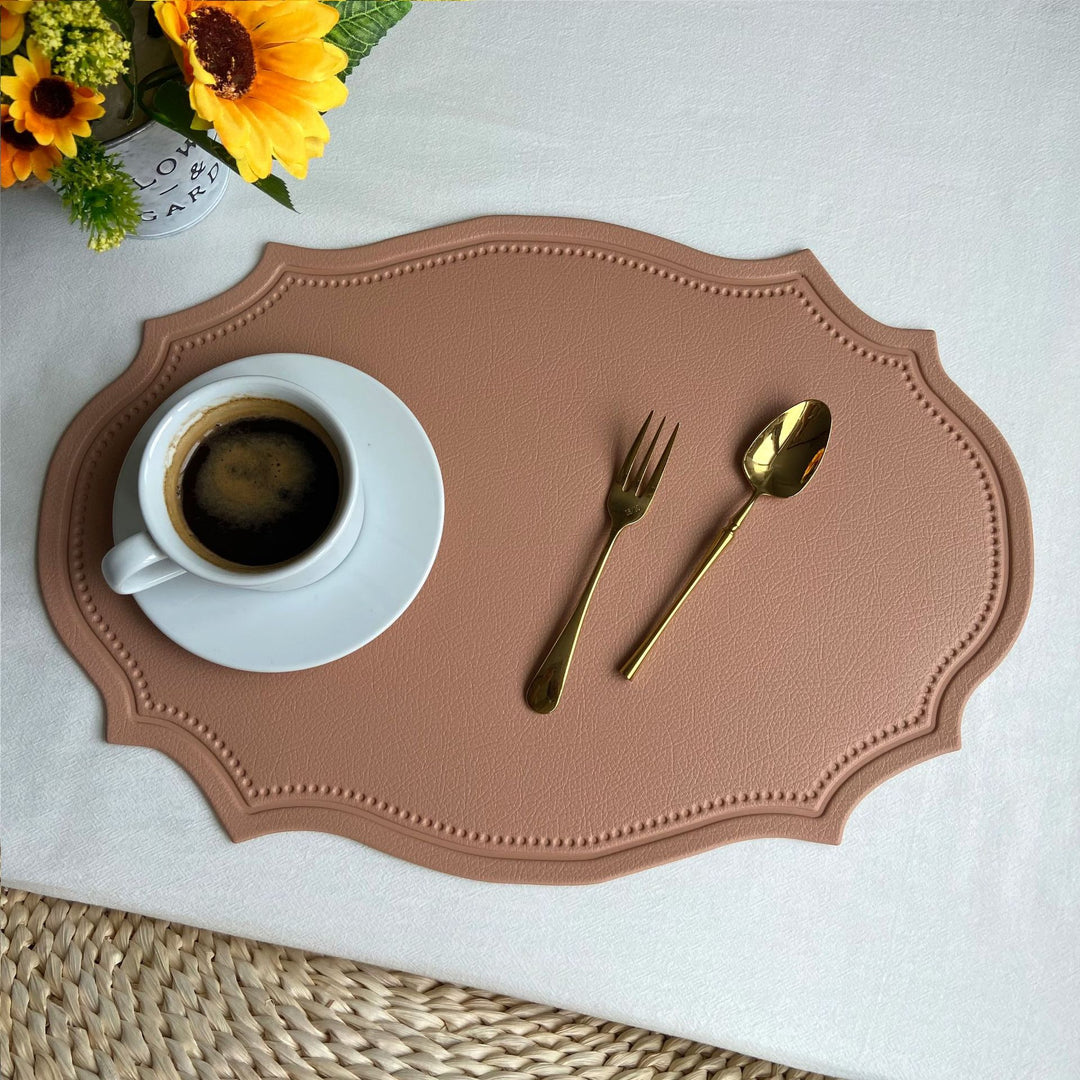 4 pcs Retro Faux Leather Placemat - Waterproof & Oil-Proof Dining Table Mat (Pink)