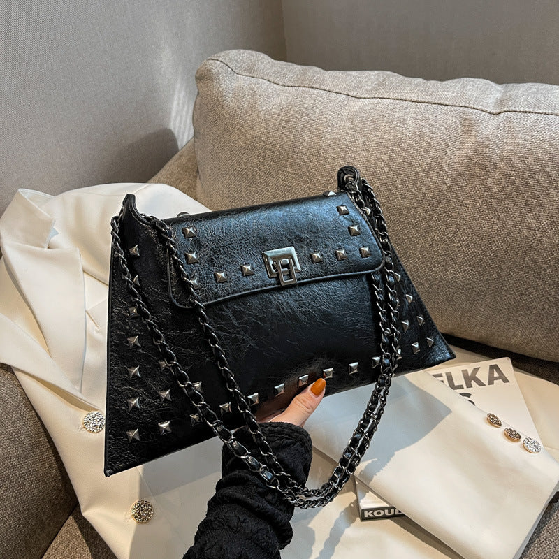 Black Women's Retro Studded Envelope Shoulder Bag - Chain Strap Crossbody Tote in Four Colors