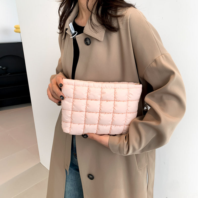 Pink Puffer Makeup Bag Quilted Pouch Cosmetic Organizer Bag Soft Nylon Travel Toiletry Bag Zipper Handbag for Women