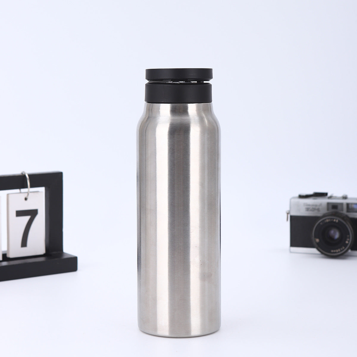 Sliver 24oz Stainless Steel Insulated Water Bottle With 90° Adjustable Vertical/Horizontal Magnetic Phone Holder - Ringo Style Magnetic Lid Sport Flask