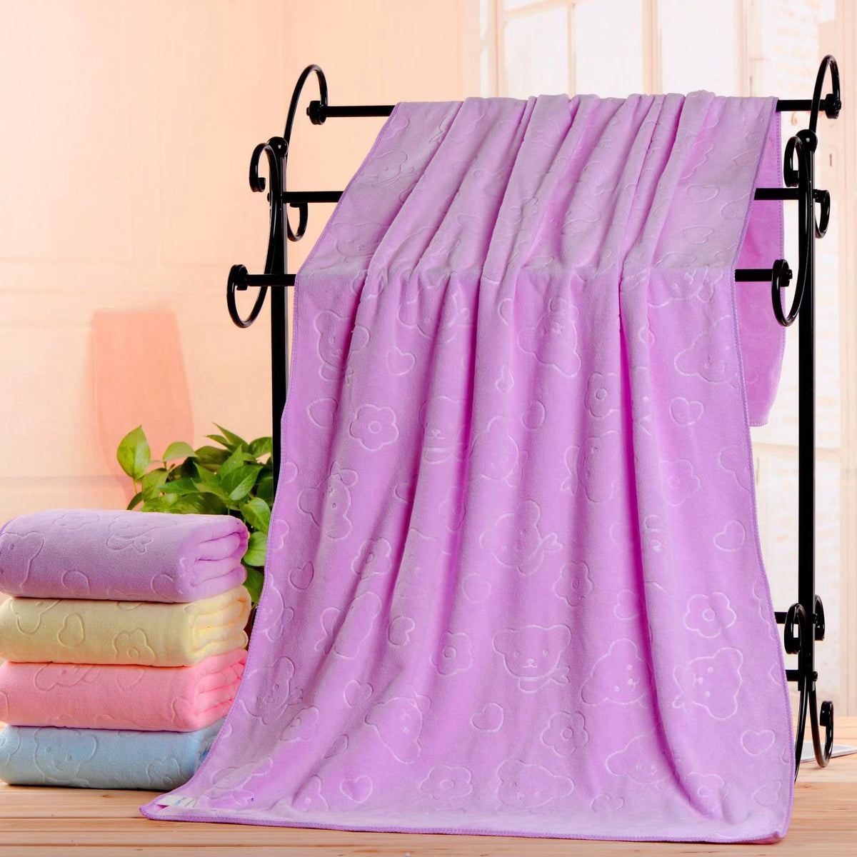 2-Pack Purple Embossed Microfiber Bear Bath Towels – 70 x 140 cm, Ultra-Absorbent and Soft for Bath, Beach & Gym