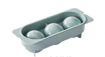 2 PCS Large Round Ice Cube Trays with Lids 3 Cavity Sphere Ice Ball Maker Mould Stackable Hard Plastic Slow Melting for Whiskey Cocktails Blue