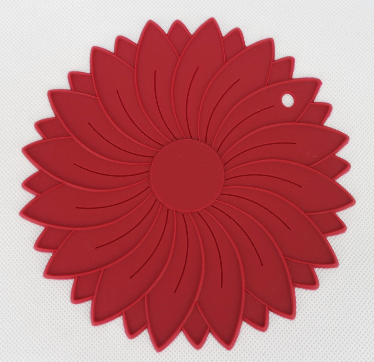 5-Piece Round Flower Silicone Trivet Set – Heat-Resistant, Non-Slip, Dishwasher-Safe Pot Holder for Kitchen Protection and Table Decoration