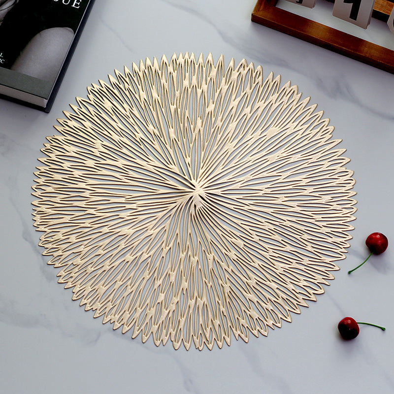 Gold Set of 3 Nordic-Style Round Table Mats – Heat-Resistant, Non-Slip PVC Placemats for Home Use, Creative Dish Pads, 38cm Diameter, Ideal for Dining Tables and Decor